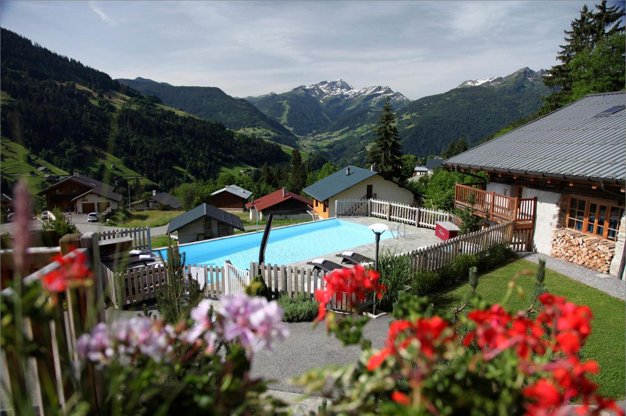 הוטלוס Hotel La Ferme Du Chozal, Chalet De Tradition מראה חיצוני תמונה