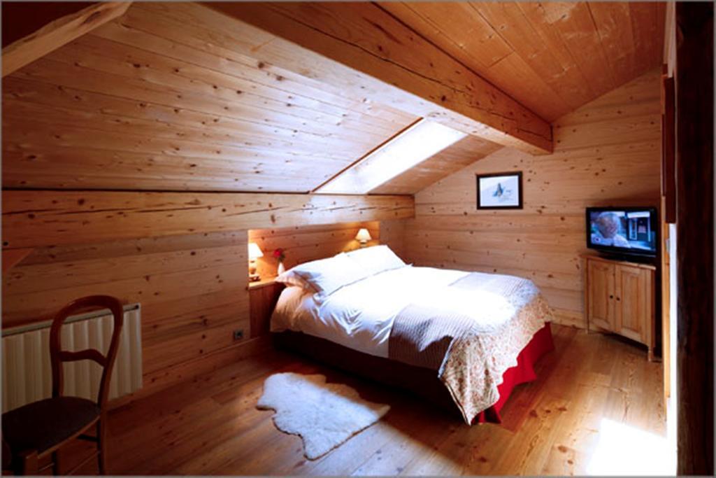 הוטלוס Hotel La Ferme Du Chozal, Chalet De Tradition חדר תמונה