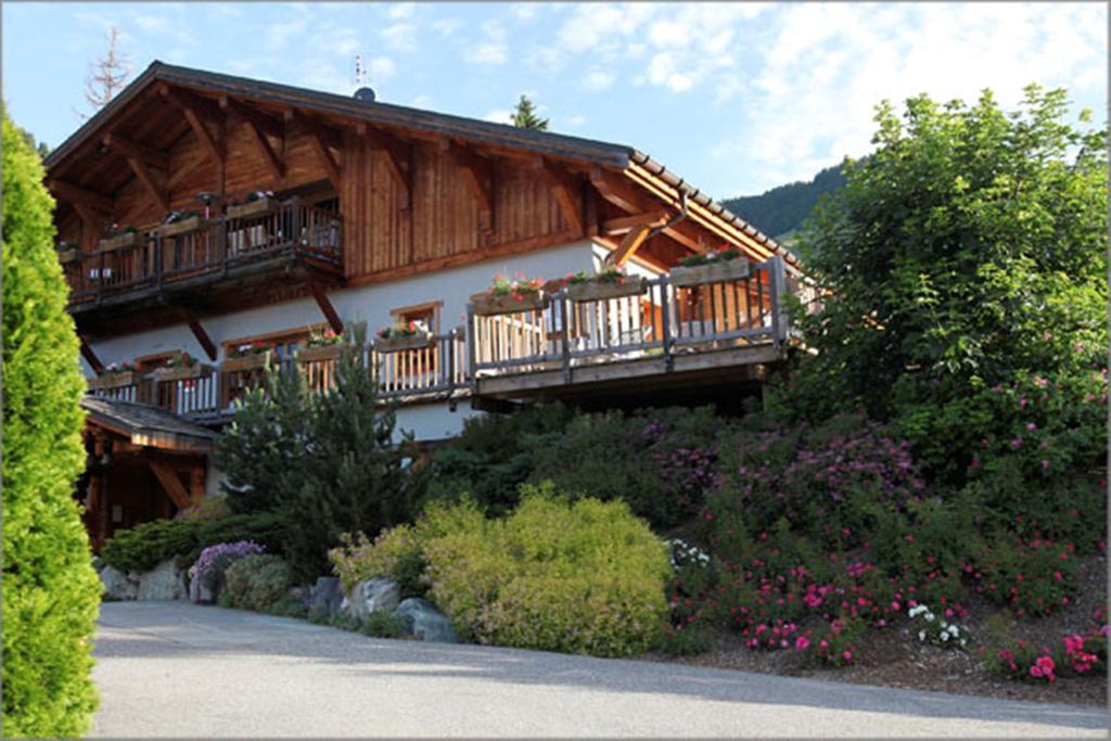 הוטלוס Hotel La Ferme Du Chozal, Chalet De Tradition מראה חיצוני תמונה